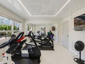 340 Sunset Dr 1504, Fort Lauderdale FL 33301