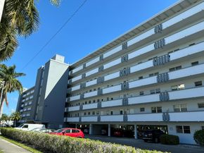 1000 NE 14th Avenue 306, Hallandale Beach FL 33009