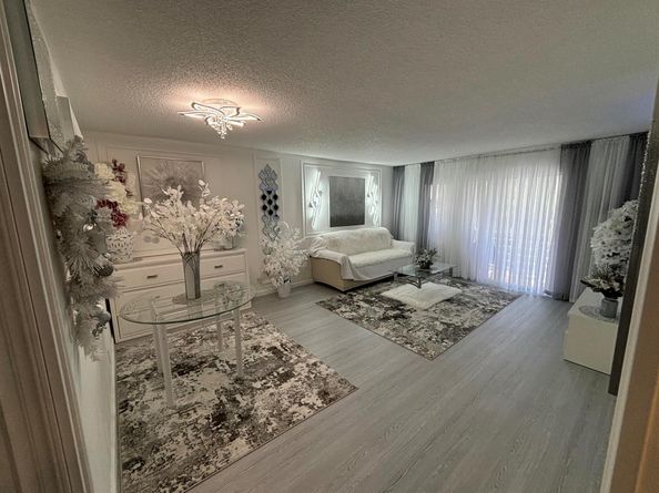 1000 NE 14th Avenue 306, Hallandale Beach FL 33009