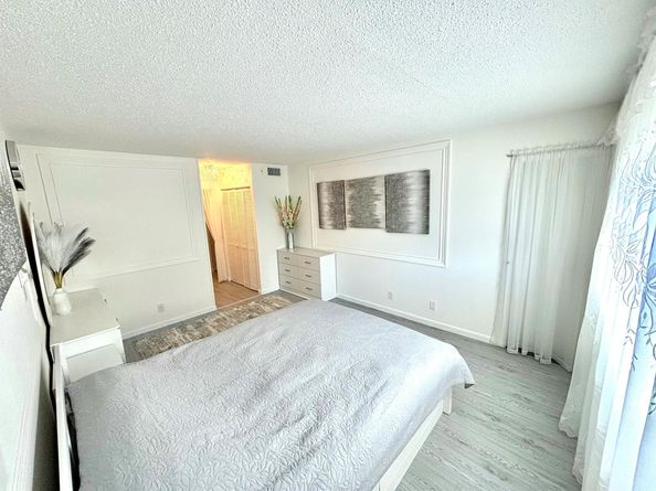 1000 NE 14th Avenue 306, Hallandale Beach FL 33009