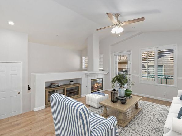 405 Whispering Willow Dr F, Santee CA 92071