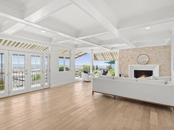 2215 Juan, San Diego CA 92103
