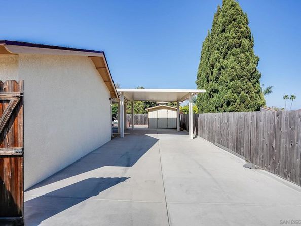 971 Bluesage Dr, San Marcos CA 92078