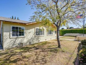 971 Bluesage Dr, San Marcos CA 92078