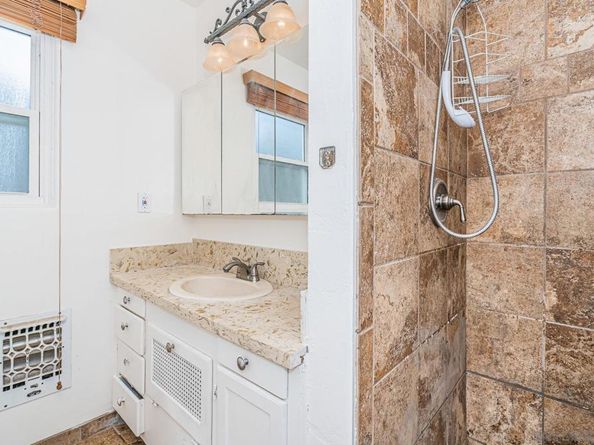 3320 22 Vancouver Ave, San Diego CA 92104