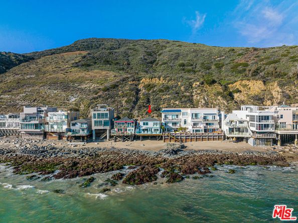 19136 Pacific Coast Highway, Malibu CA 90265