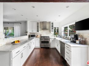 2885 Woodwardia Drive, Los Angeles CA 90077