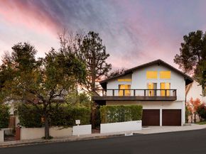 2885 Woodwardia Drive, Los Angeles CA 90077
