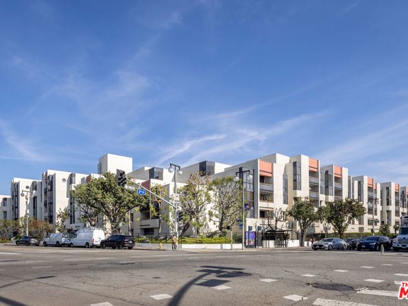 222 S Central Avenue 311, Los Angeles CA 90012