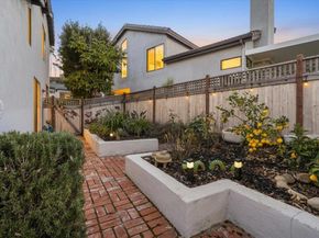 6339 Caminito Del Pastel, San Diego CA 92111