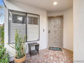 6339 Caminito Del Pastel, San Diego CA 92111