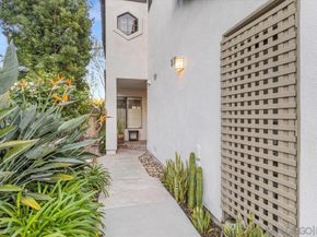 6339 Caminito Del Pastel, San Diego CA 92111