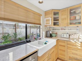 6339 Caminito Del Pastel, San Diego CA 92111