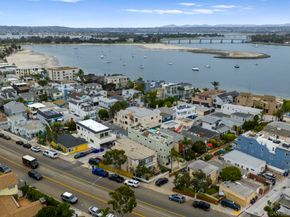 2735 Mission Blvd, San Diego CA 92109