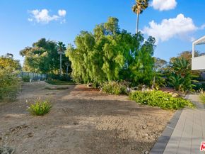 29035 Cliffside Drive, Malibu CA 90265