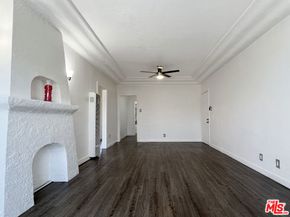 1735 E 10th Street, Long Beach CA 90813