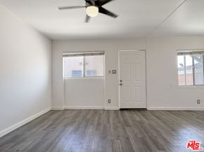 1735 E 10th Street, Long Beach CA 90813