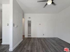 1735 E 10th Street, Long Beach CA 90813