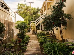 525 E Maple Street 1, Glendale CA 91205