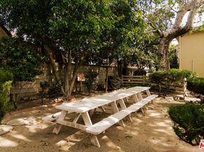 525 E Maple Street 1, Glendale CA 91205