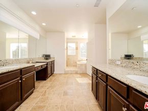 9849 Dreams Lane, San Fernando CA 91345