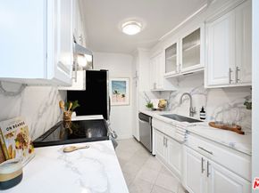 1831 Barry Avenue 4, Los Angeles CA 90025