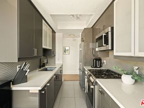 1310 N Detroit Street 401, Los Angeles CA 90046