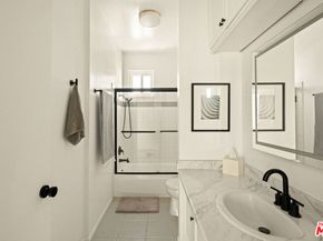 1310 N Detroit Street 401, Los Angeles CA 90046