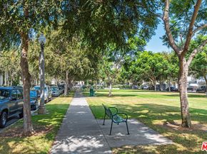 5625 Crescent Parkway 301, Playa Vista CA 90094