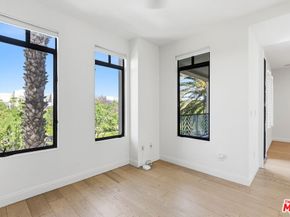 5625 Crescent Parkway 301, Playa Vista CA 90094