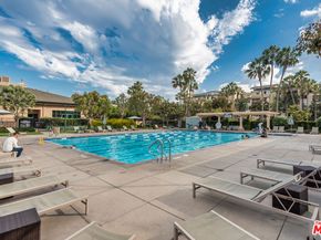 5625 Crescent Parkway 301, Playa Vista CA 90094