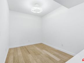 5625 Crescent Parkway 301, Playa Vista CA 90094