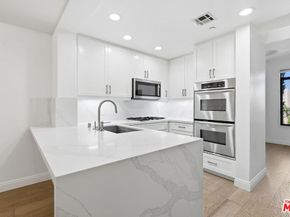 5625 Crescent Parkway 301, Playa Vista CA 90094