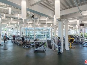 5625 Crescent Parkway 301, Playa Vista CA 90094