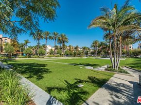 5625 Crescent Parkway 301, Playa Vista CA 90094