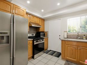 927 W College Street 7, Los Angeles CA 90012