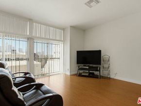 927 W College Street 7, Los Angeles CA 90012