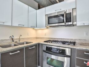 645 W 9th Street 201, Los Angeles CA 90015