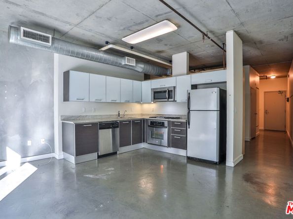 645 W 9th Street 201, Los Angeles CA 90015