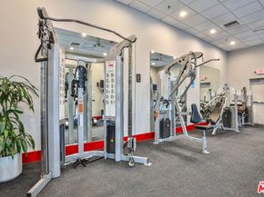 645 W 9th Street 201, Los Angeles CA 90015