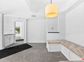 14347 Albers Street 201, Sherman Oaks CA 91401