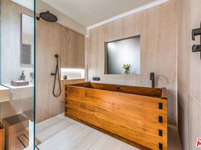 101 Ocean Avenue D701, Santa Monica CA 90402