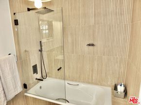 233 Lindero Avenue, Long Beach CA 90803