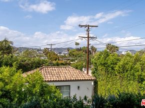 530 N Alta Vista Boulevard, Los Angeles CA 90036