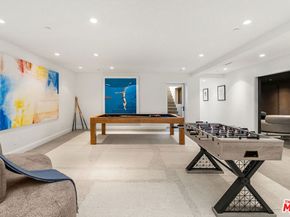 530 N Alta Vista Boulevard, Los Angeles CA 90036