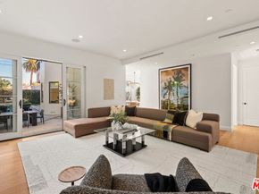 530 N Alta Vista Boulevard, Los Angeles CA 90036