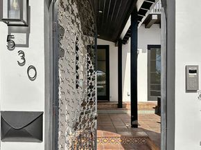 530 N Alta Vista Boulevard, Los Angeles CA 90036