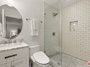 530 N Alta Vista Boulevard, Los Angeles CA 90036