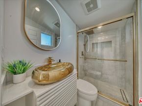 1904 Gates Avenue, Redondo Beach CA 90278