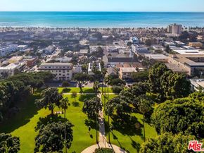 2311 4th Street 311, Santa Monica CA 90405